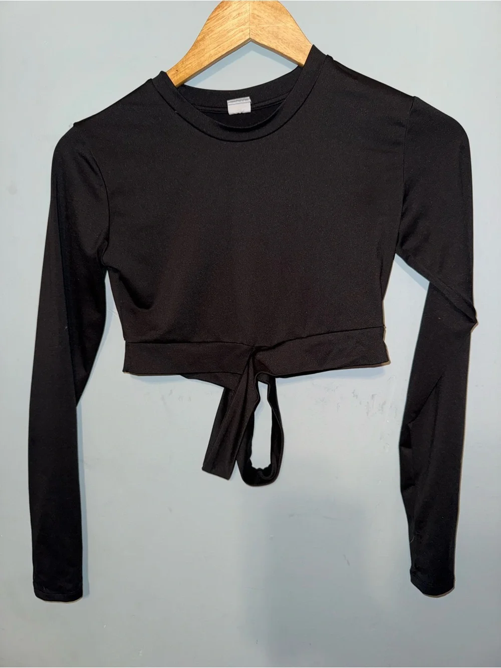Women's Black Long-Sleeve Crop Top with Front crisscross
